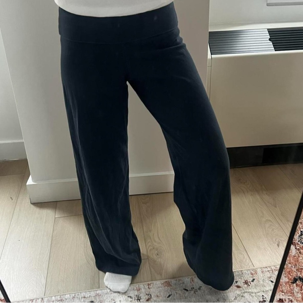 Brandy Melville Navy Wide-Leg